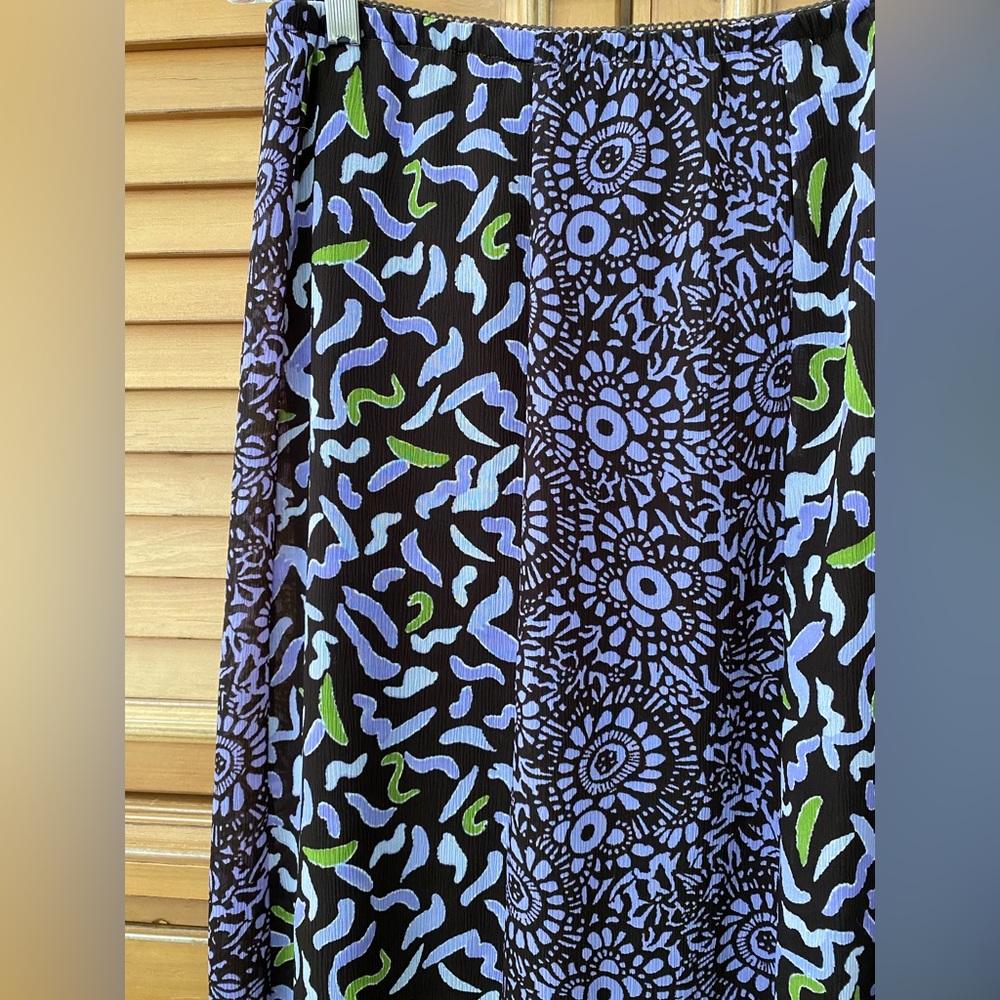 Brown w/ lavender & green, NYPL Collection midi skirt, lined, elastic waist M/L